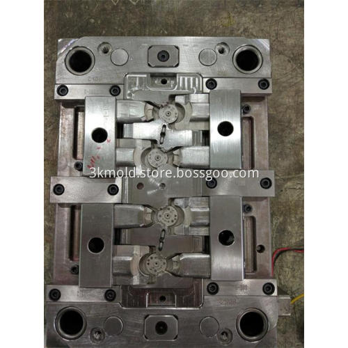 Electronic connector injection mould